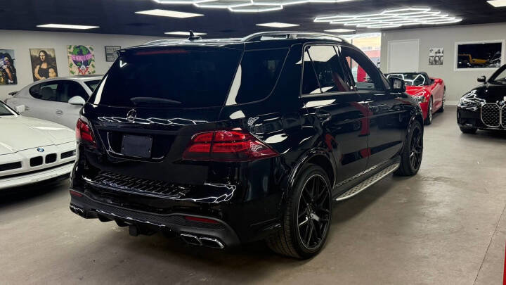 Used 2016 Mercedes-Benz GLE 63 AMG 4MATIC image 11