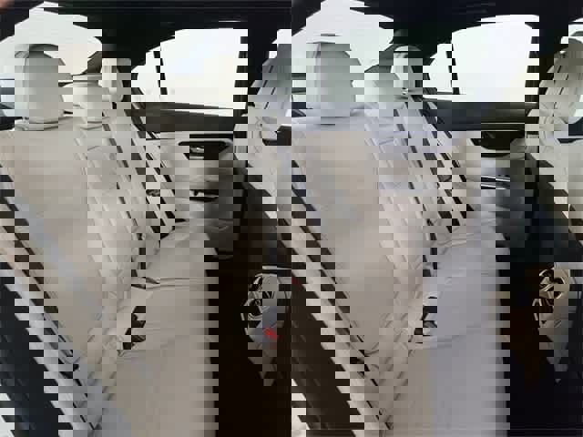 Certified 2025 Mercedes-Benz C 300 4MATIC Sedan image 33