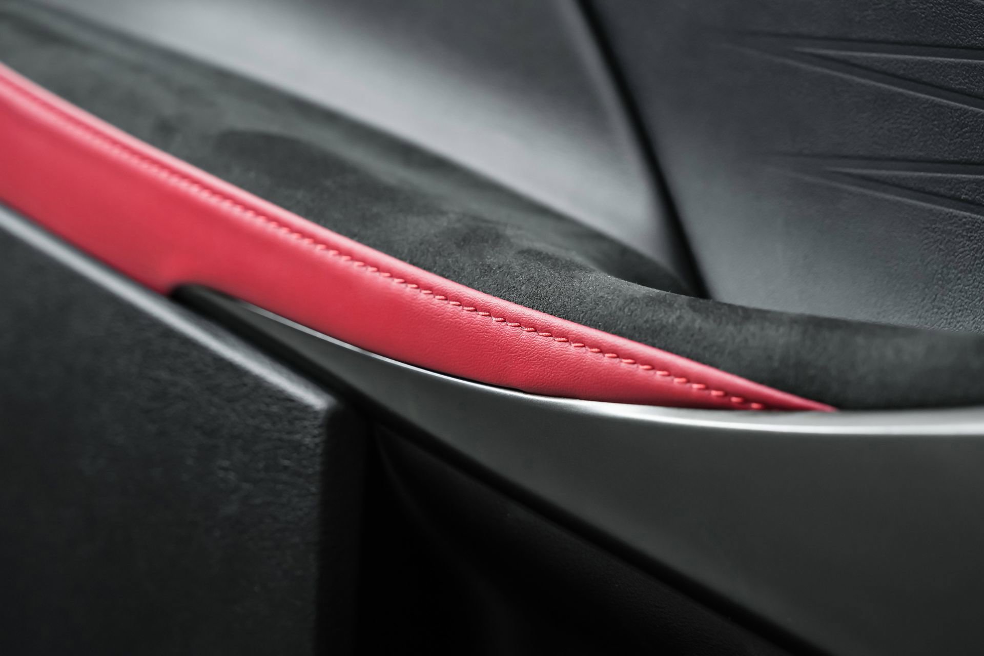 Used 2025 Lexus IS 500 w/ F-Sport Performance image 76