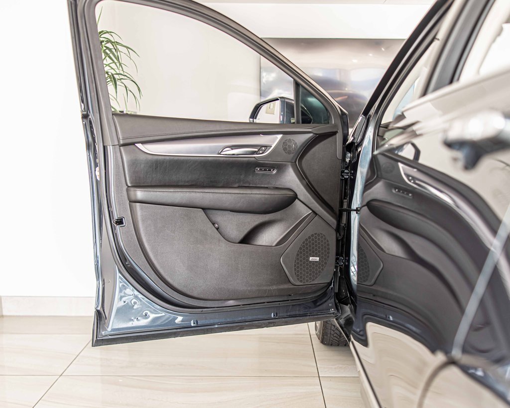 Used 2019 Cadillac XT5 Luxury image 32