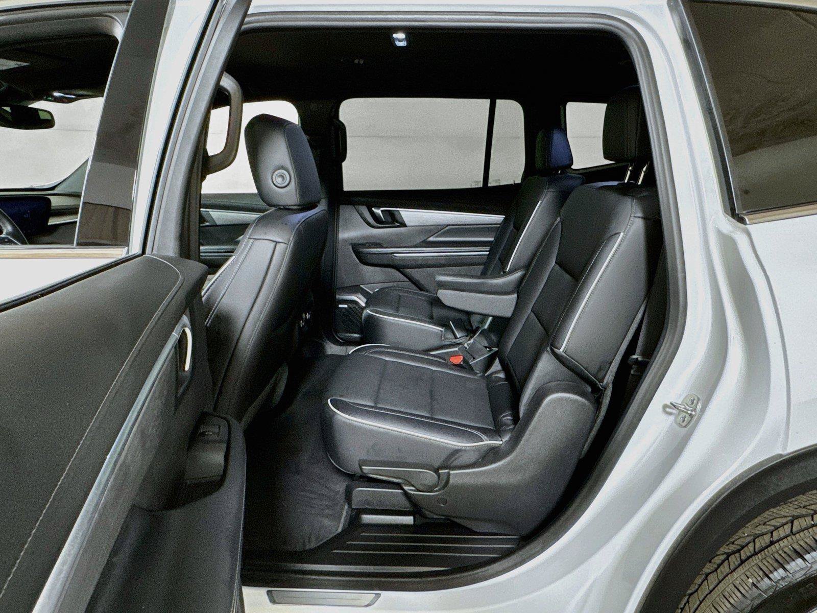 Certified 2026 Buick Enclave Preferred FWD image 23