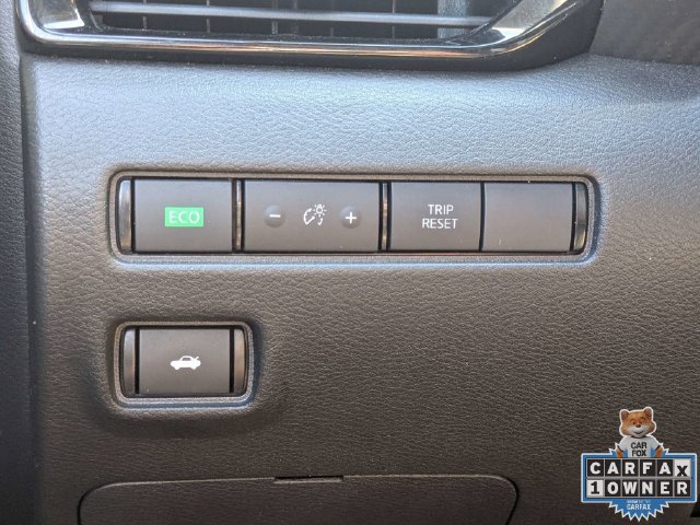 Used 2025 Nissan Sentra SV FWD image 27