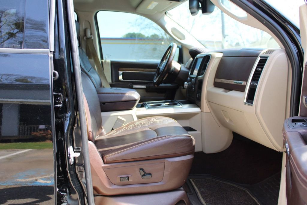 Used 2015 RAM 1500 Laramie Longhorn w/ Convenience Group AWD/4WD image 19