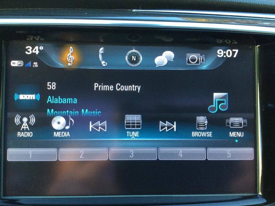 Used 2017 Buick Envision Premium w/ Driver Confidence Package image 12