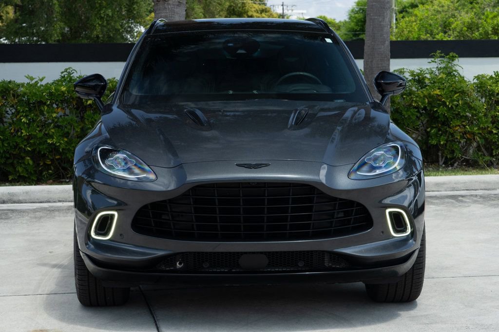 Used 2021 Aston Martin DBX AWD/4WD image 12