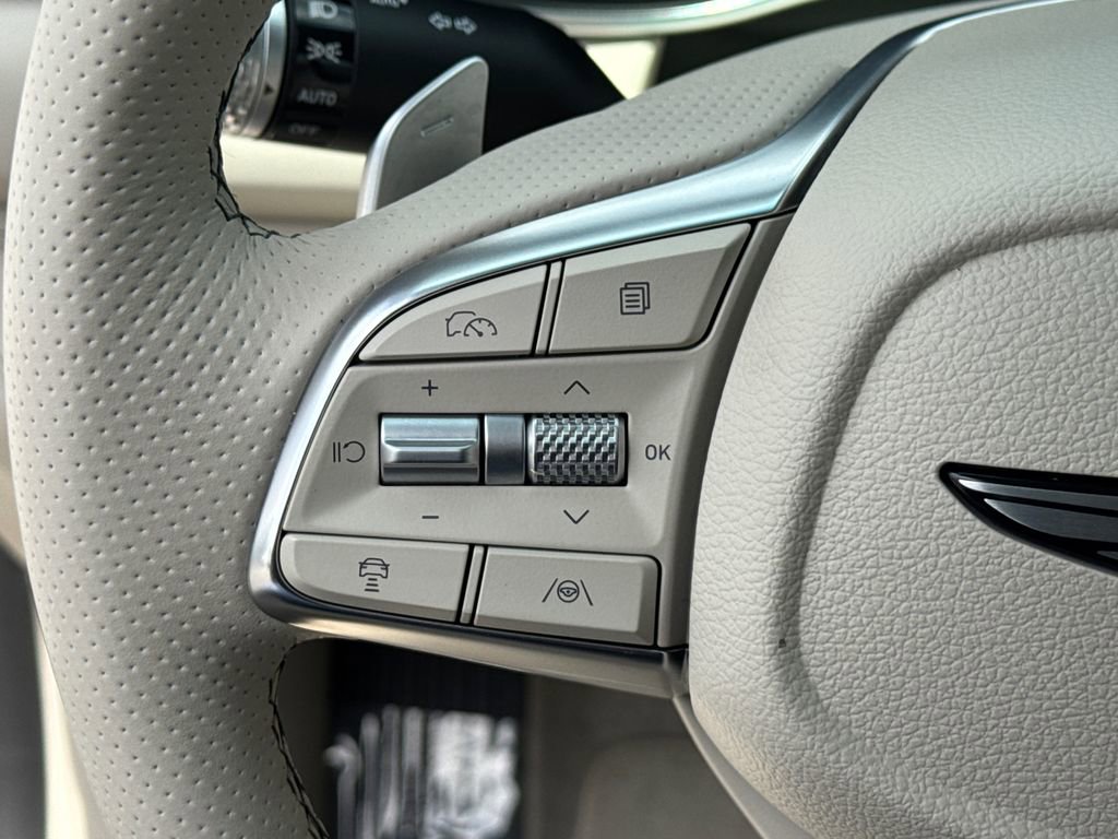 Used 2026 Genesis G70 2.5T Prestige RWD image 23