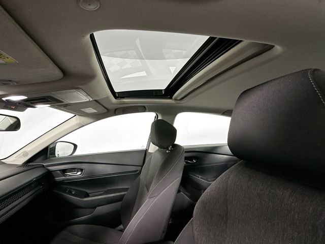 Used 2023 Honda Accord EX image 18