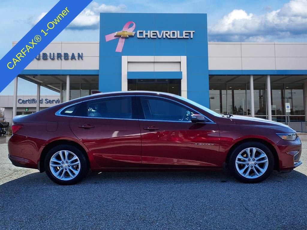 Used 2018 Chevrolet Malibu Hybrid w/ Leather Package image 5