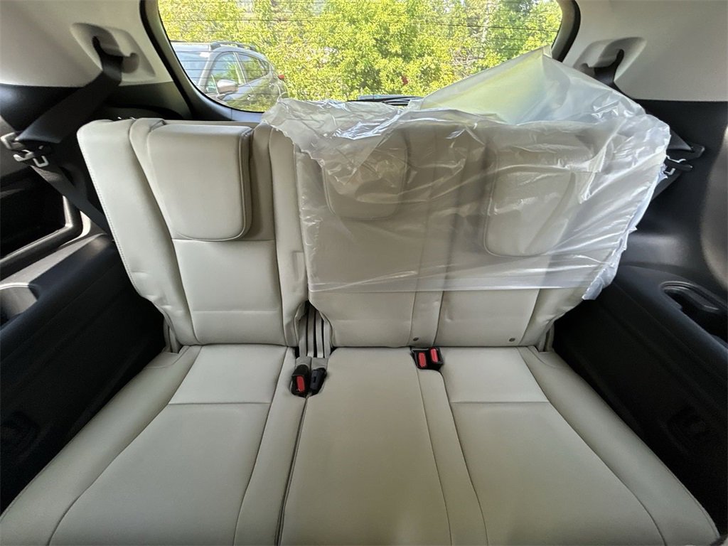 New 2025 Subaru Ascent Limited w/ Popular Package #1 image 14