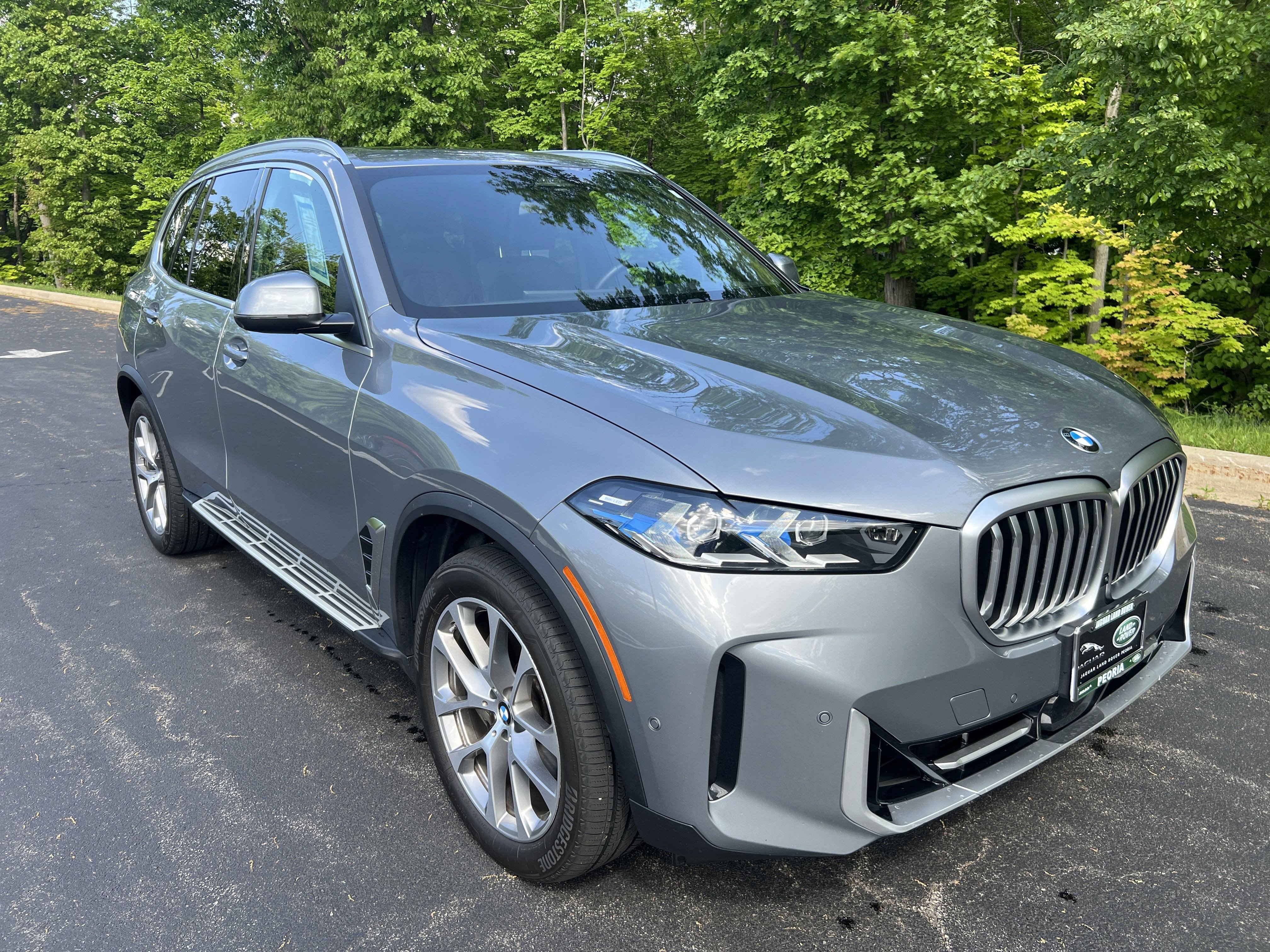 Used 2024 BMW X5 xDrive40i w/ Premium Package image 9