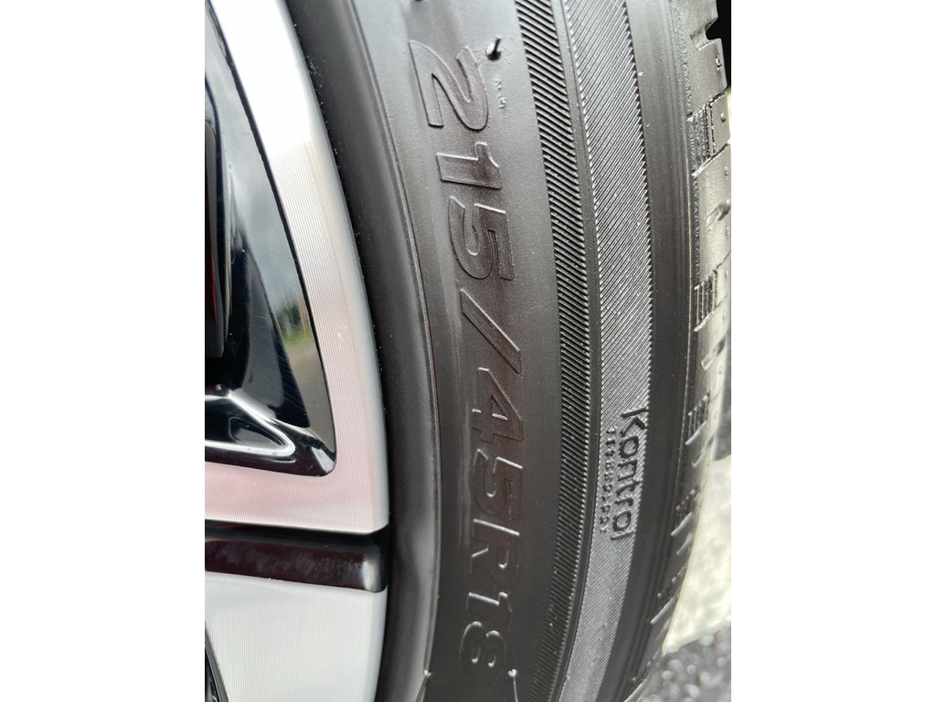 Certified 2025 Nissan Sentra SR image 24