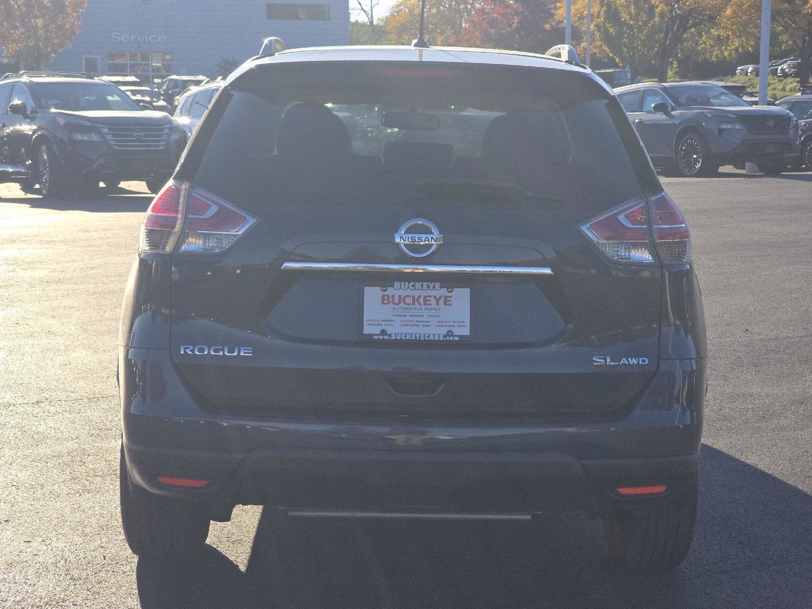 Used 2015 Nissan Rogue SL AWD/4WD image 12