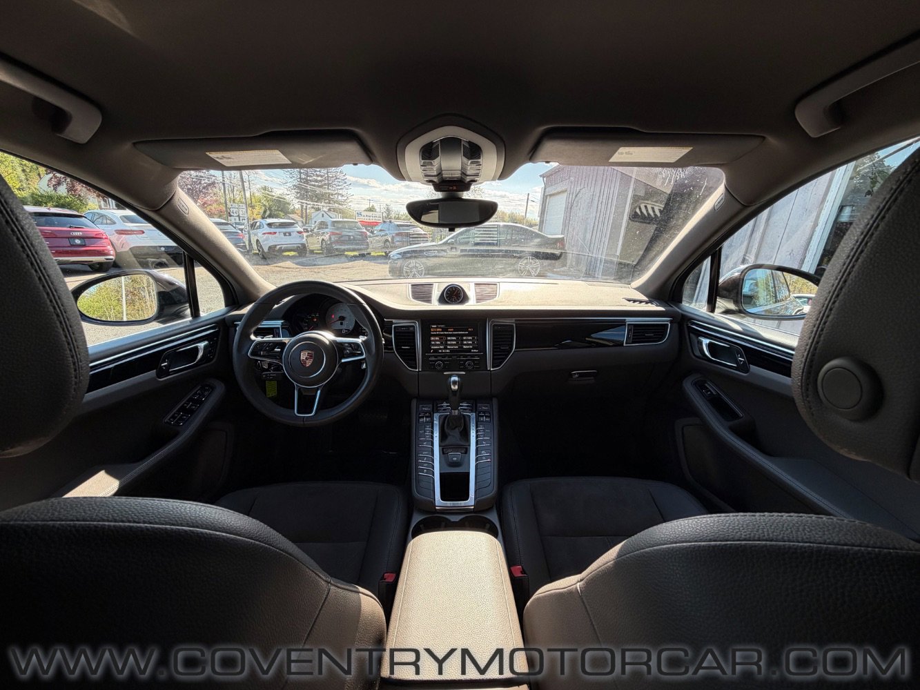 Used 2015 Porsche Macan S AWD/4WD image 32