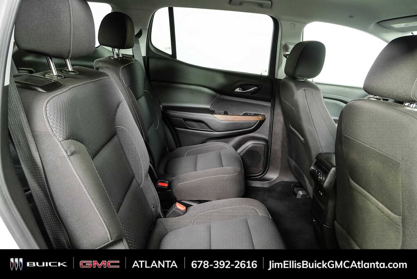 Used 2023 GMC Acadia SLE FWD image 19