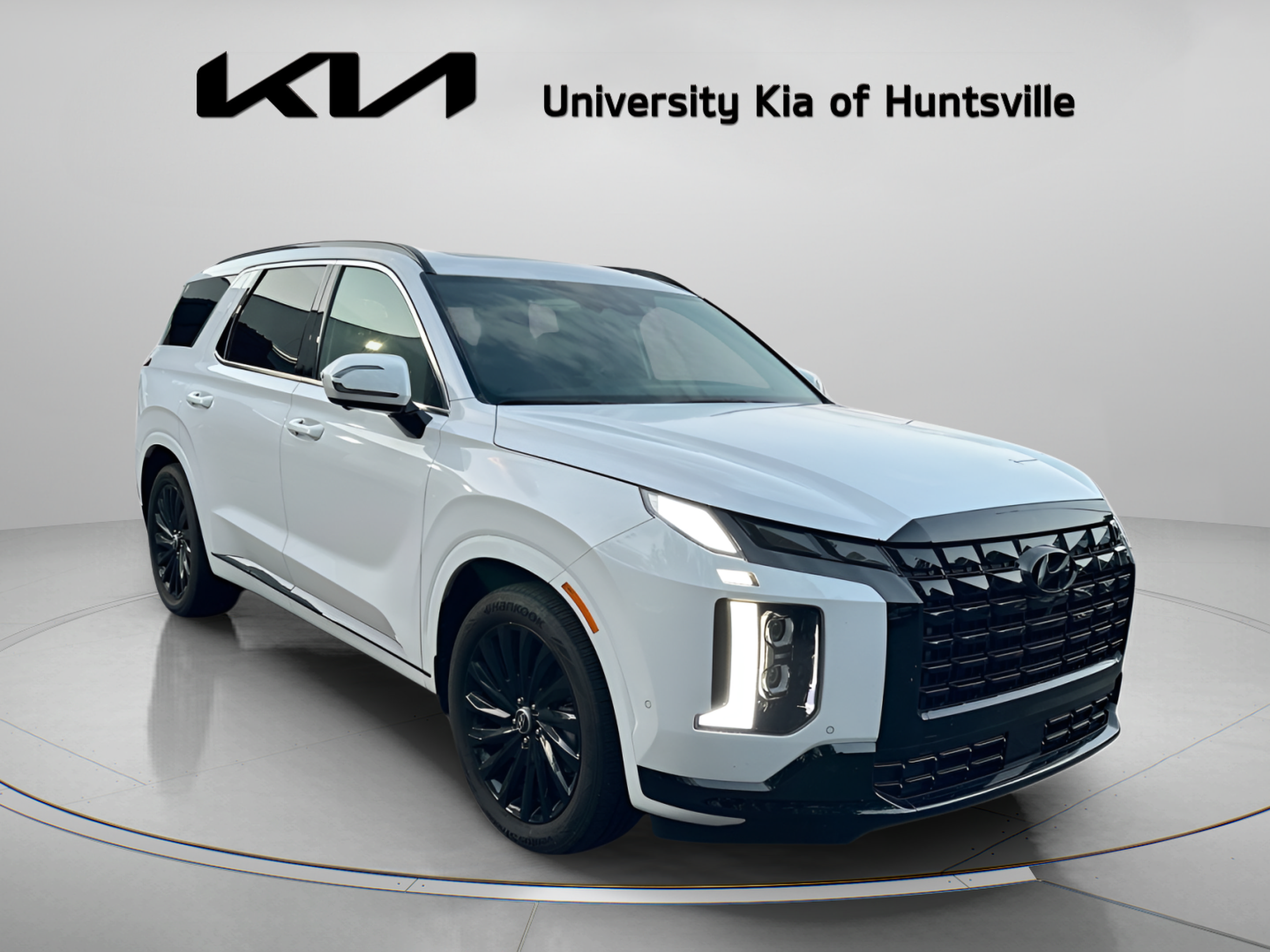 Used 2025 Hyundai Palisade Calligraphy AWD/4WD image 2