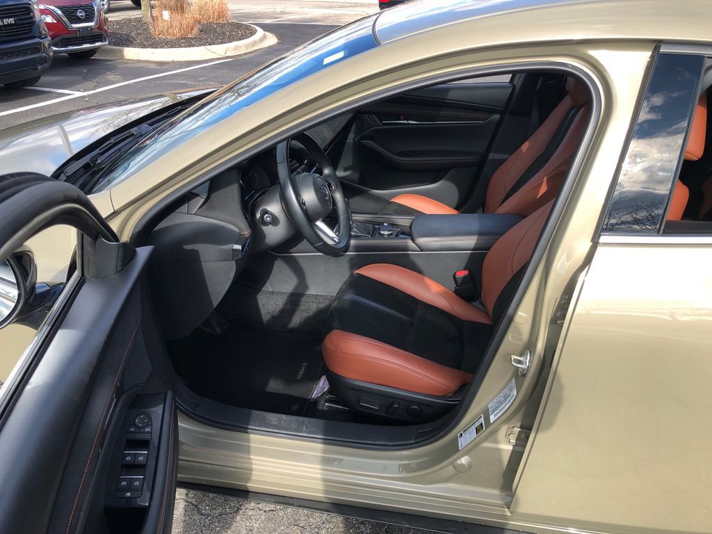 Used 2024 MAZDA MAZDA3 s image 18