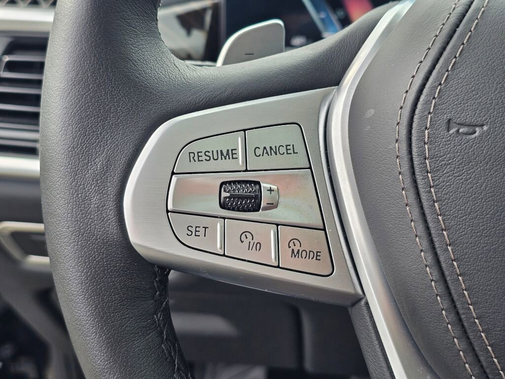 Used 2026 BMW X7 xDrive40i image 38
