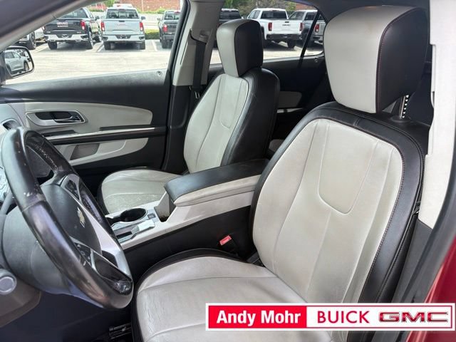 Used 2010 Chevrolet Equinox LT FWD image 16