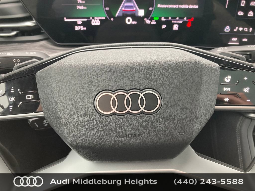 Used 2025 Audi Q5 Premium w/ Convenience Package image 42