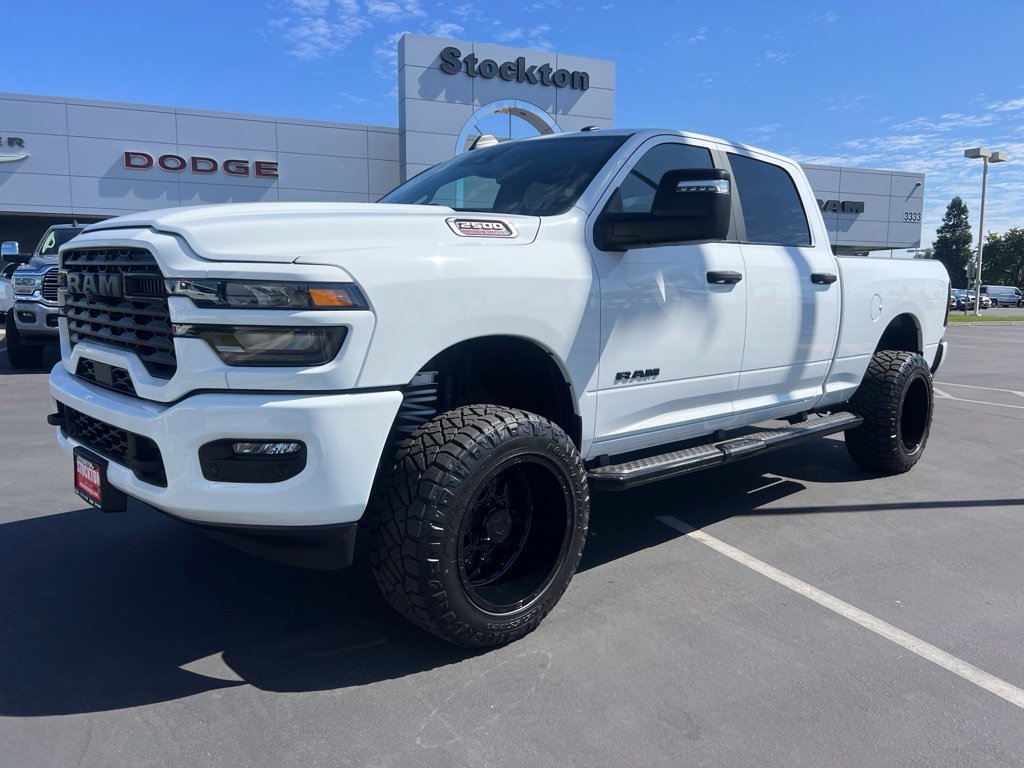 Used 2025 RAM 2500 Big Horn AWD/4WD image 48