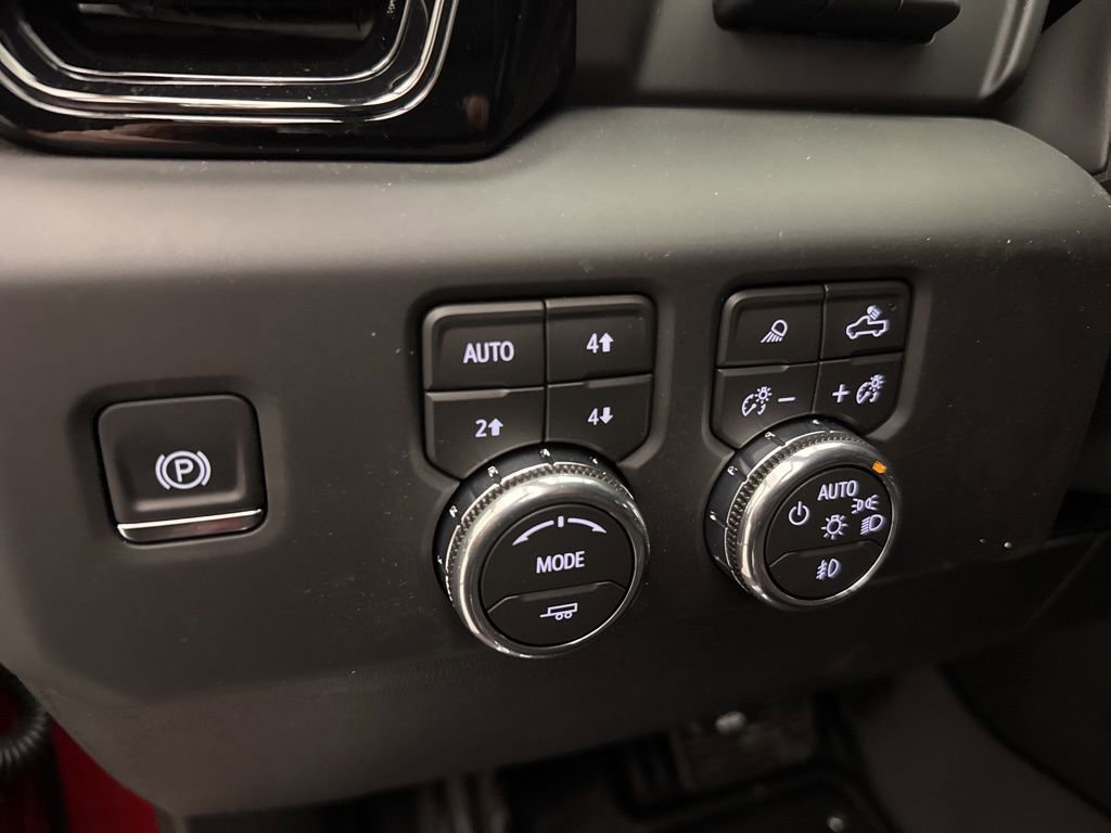 New 2026 GMC Sierra 1500 AT4 w/ AT4 Premium Package image 28