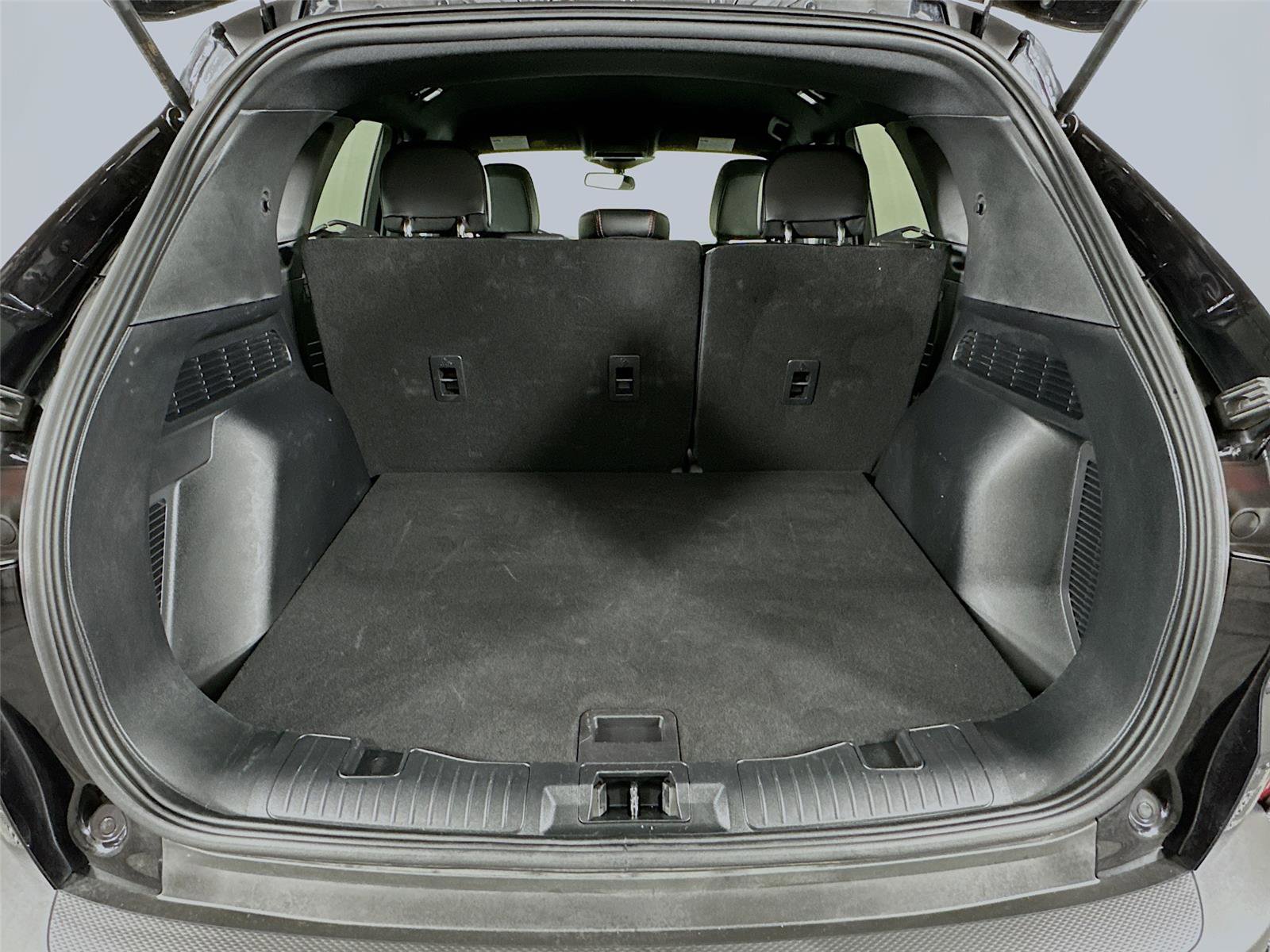 Used 2025 Ford Escape ST-Line image 23