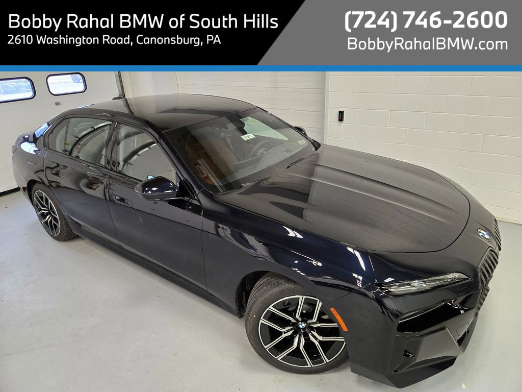 New 2025 BMW 760i xDrive w/ Executive Package
