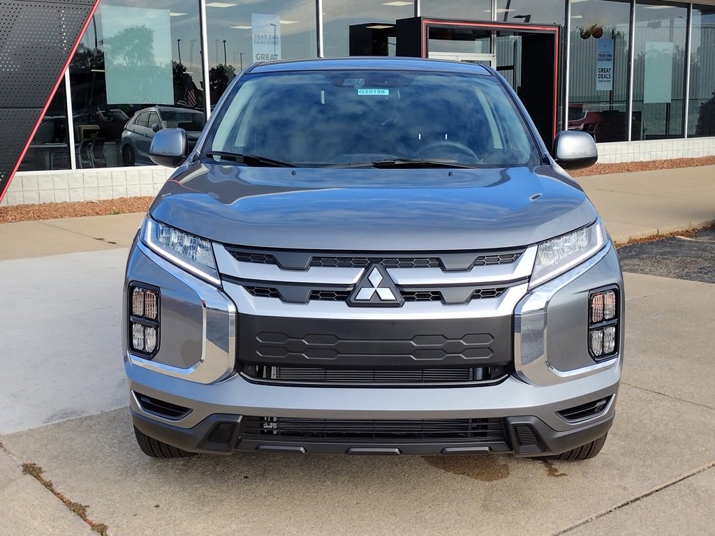 New 2025 Mitsubishi Outlander Sport ES image 11