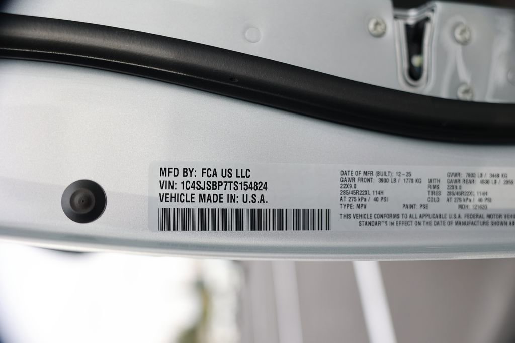 New 2026 Jeep Grand Wagoneer L Limited image 38