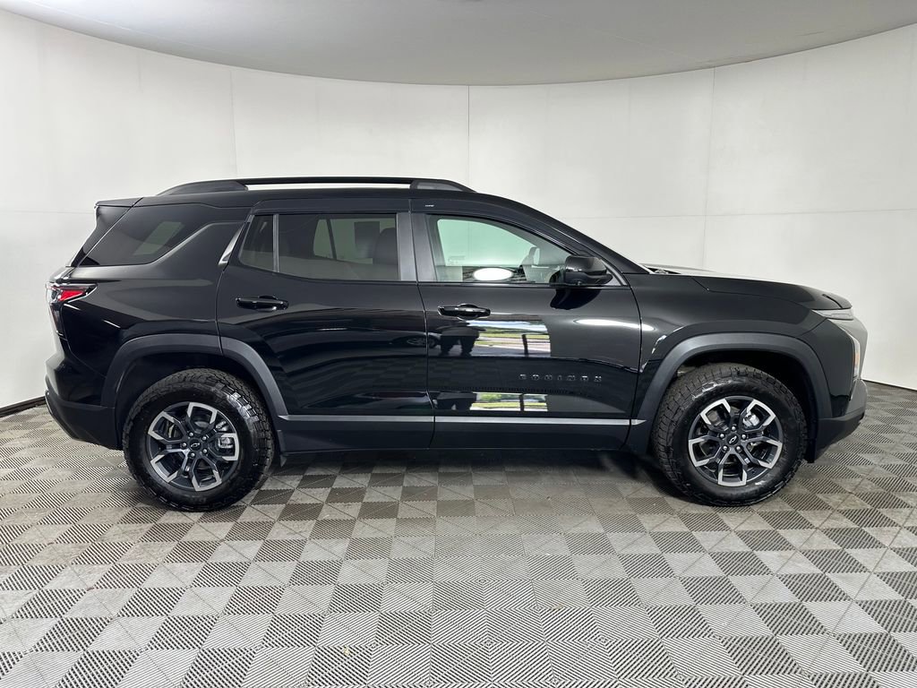 Used 2025 Chevrolet Equinox ACTIV w/ Safety and Technology Package AWD/4WD image 6