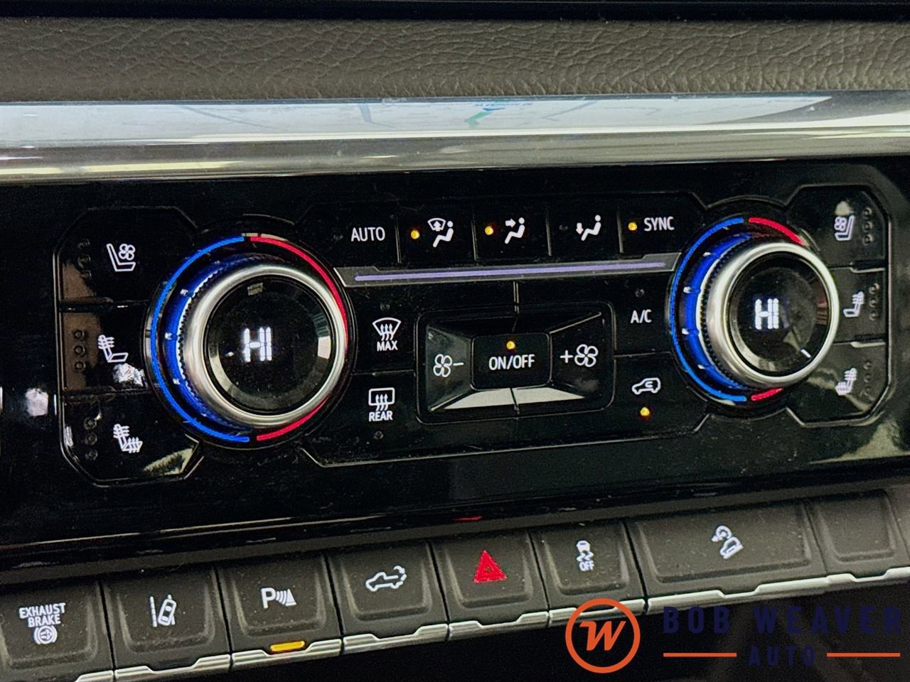 Used 2024 GMC Sierra 2500 Denali w/ Denali Reserve Package image 21