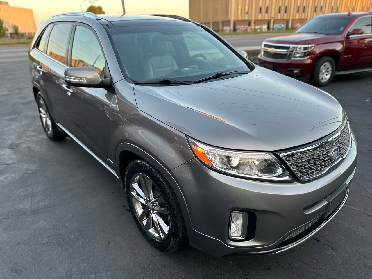 Used 2014 Kia Sorento SX w/ 3rd Row Package image 12
