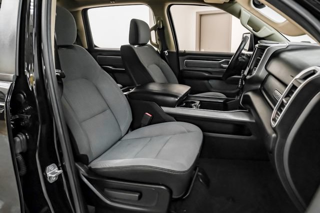 Used 2019 RAM 1500 Big Horn AWD/4WD image 32
