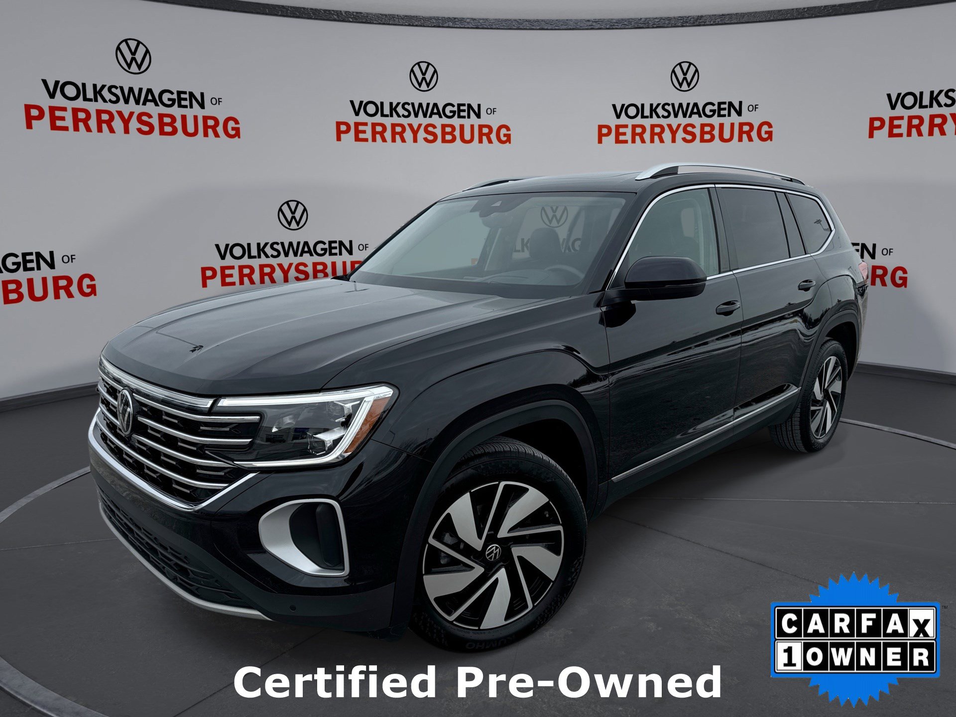 Certified 2025 Volkswagen Atlas SEL image 1