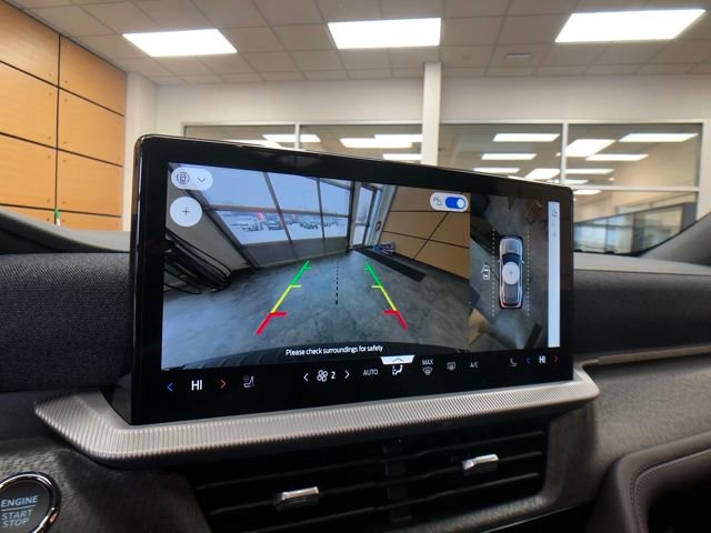 New 2026 Ford Explorer Platinum image 16