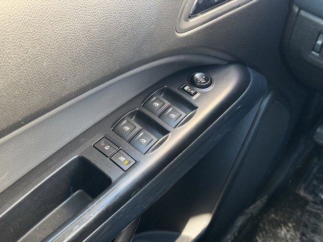 Used 2017 Chevrolet Colorado Z71 image 31