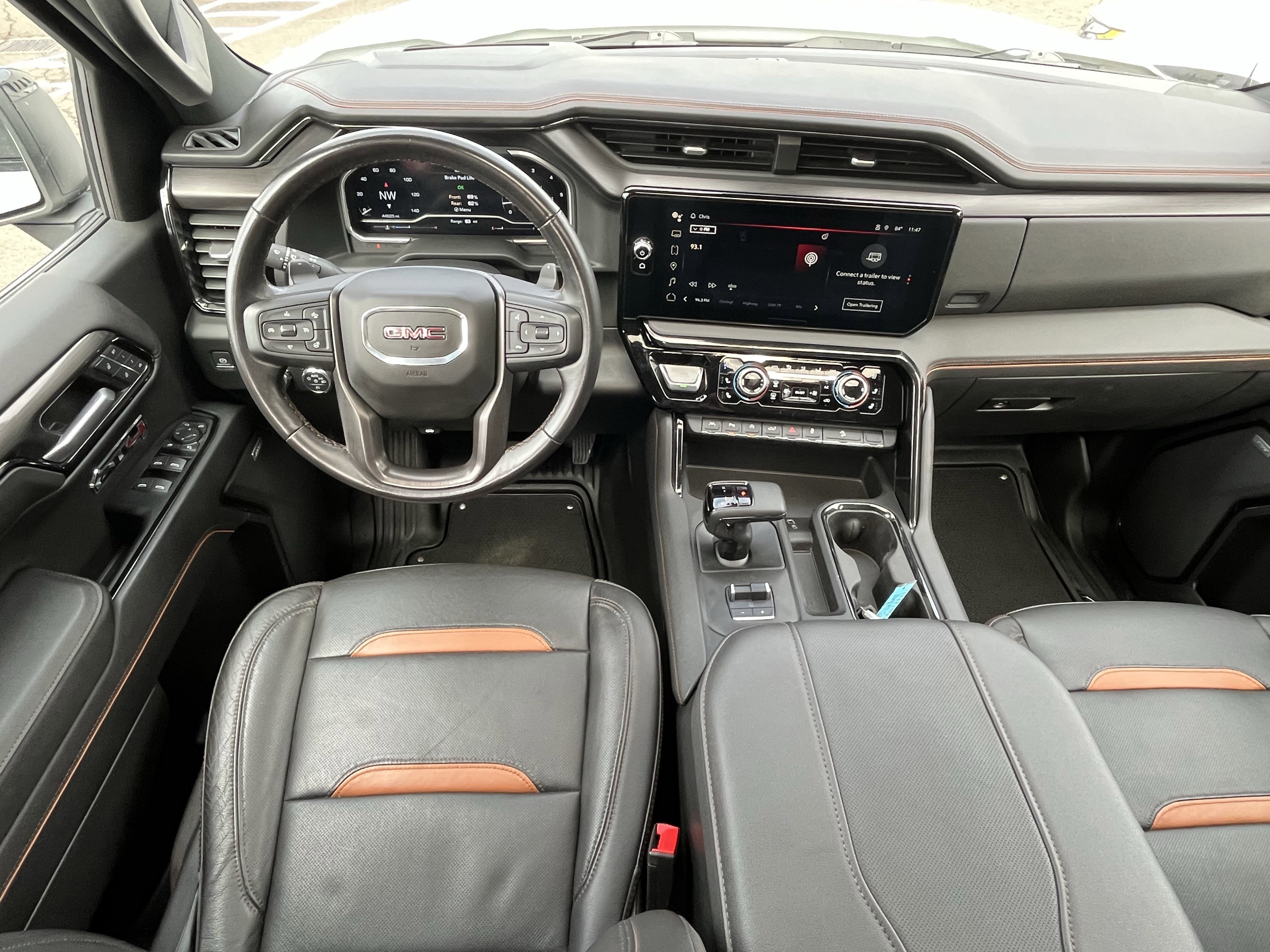 Used 2023 GMC Sierra 1500 AT4 w/ Technology Package image 14