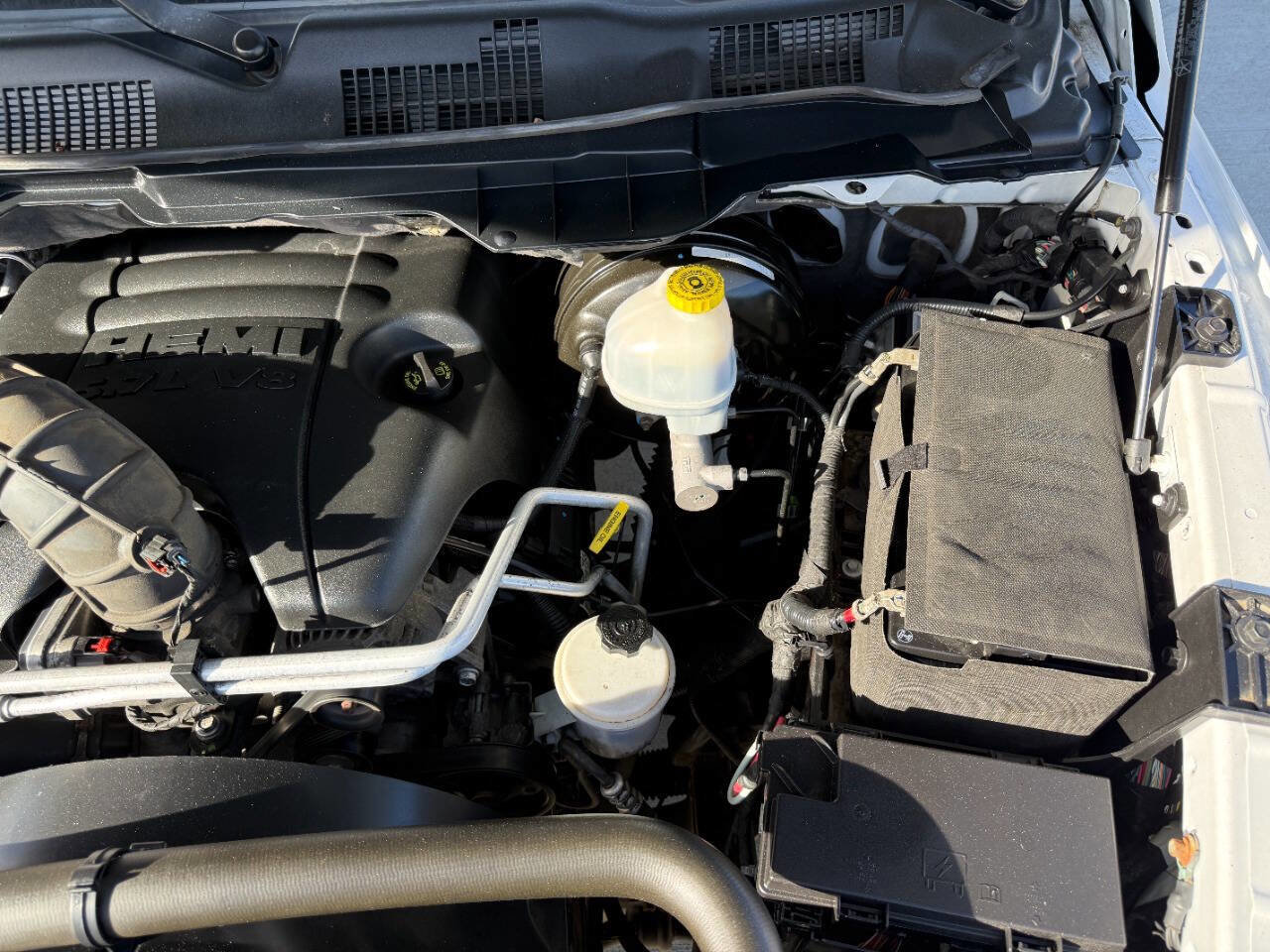 Used 2012 RAM 1500 Big Horn w/ Luxury Group image 12