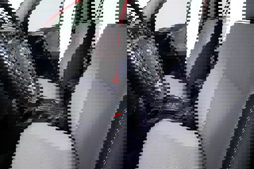 Used 2017 Toyota RAV4 XLE image 12