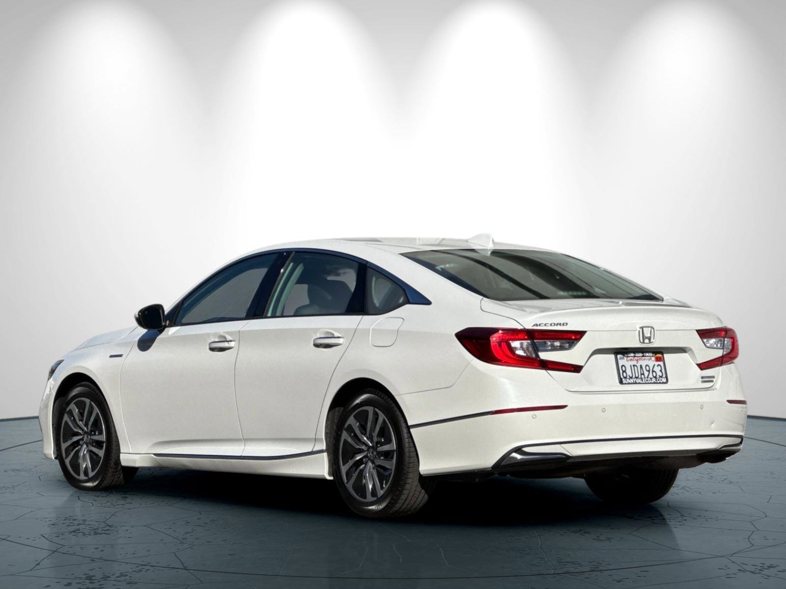 Used 2019 Honda Accord Touring image 6