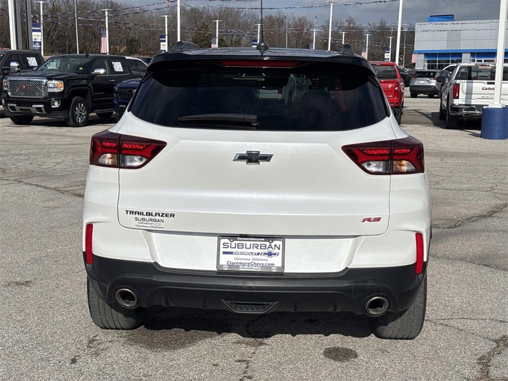 Used 2023 Chevrolet TrailBlazer RS w/ Sun and Liftgate Package image 4