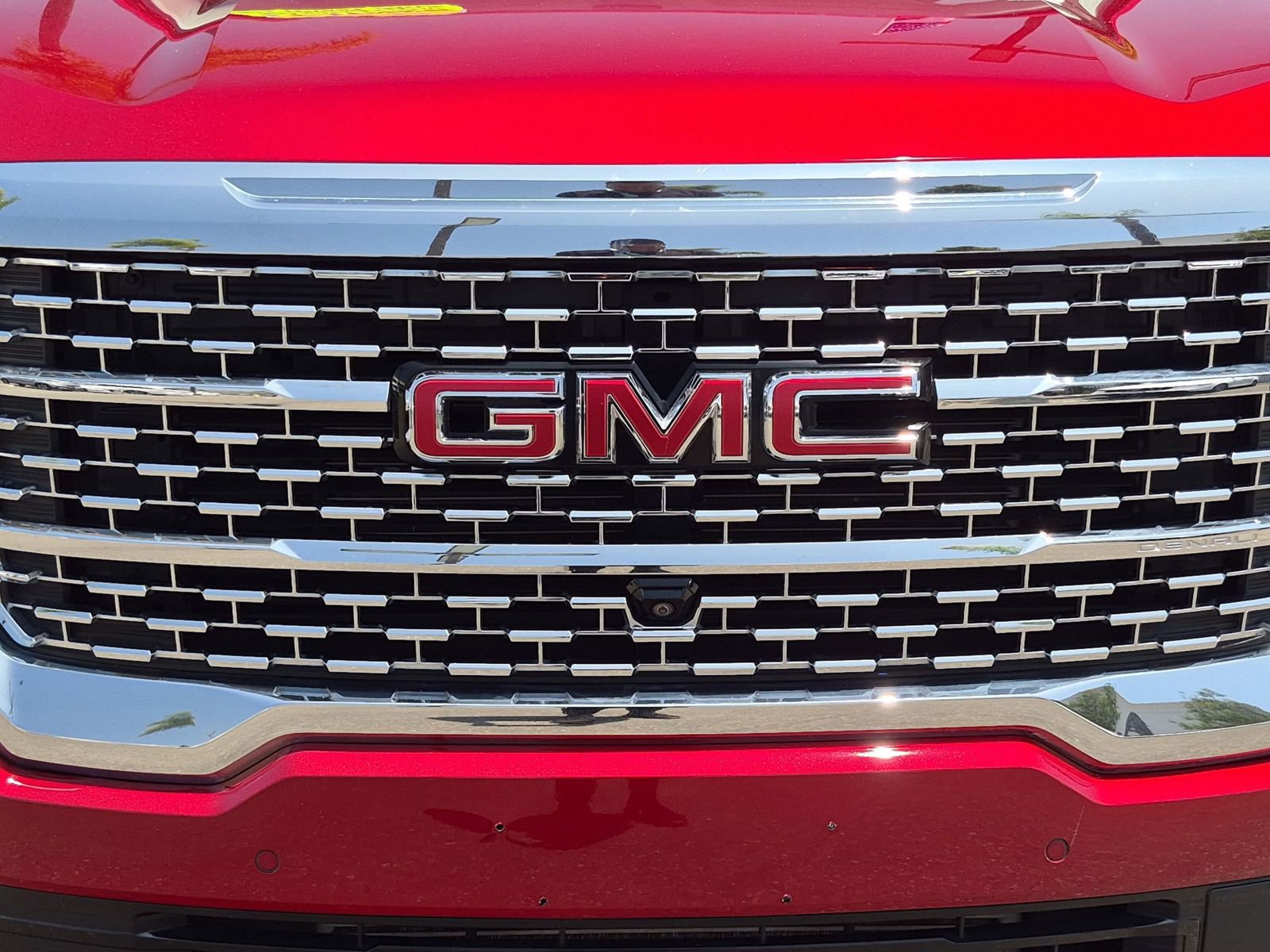 Used 2021 GMC Acadia Denali w/ Denali Technology Package AWD/4WD image 9