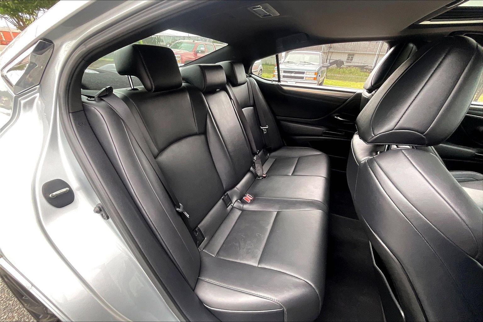 Used 2023 Lexus ES 350 F Sport FWD image 27