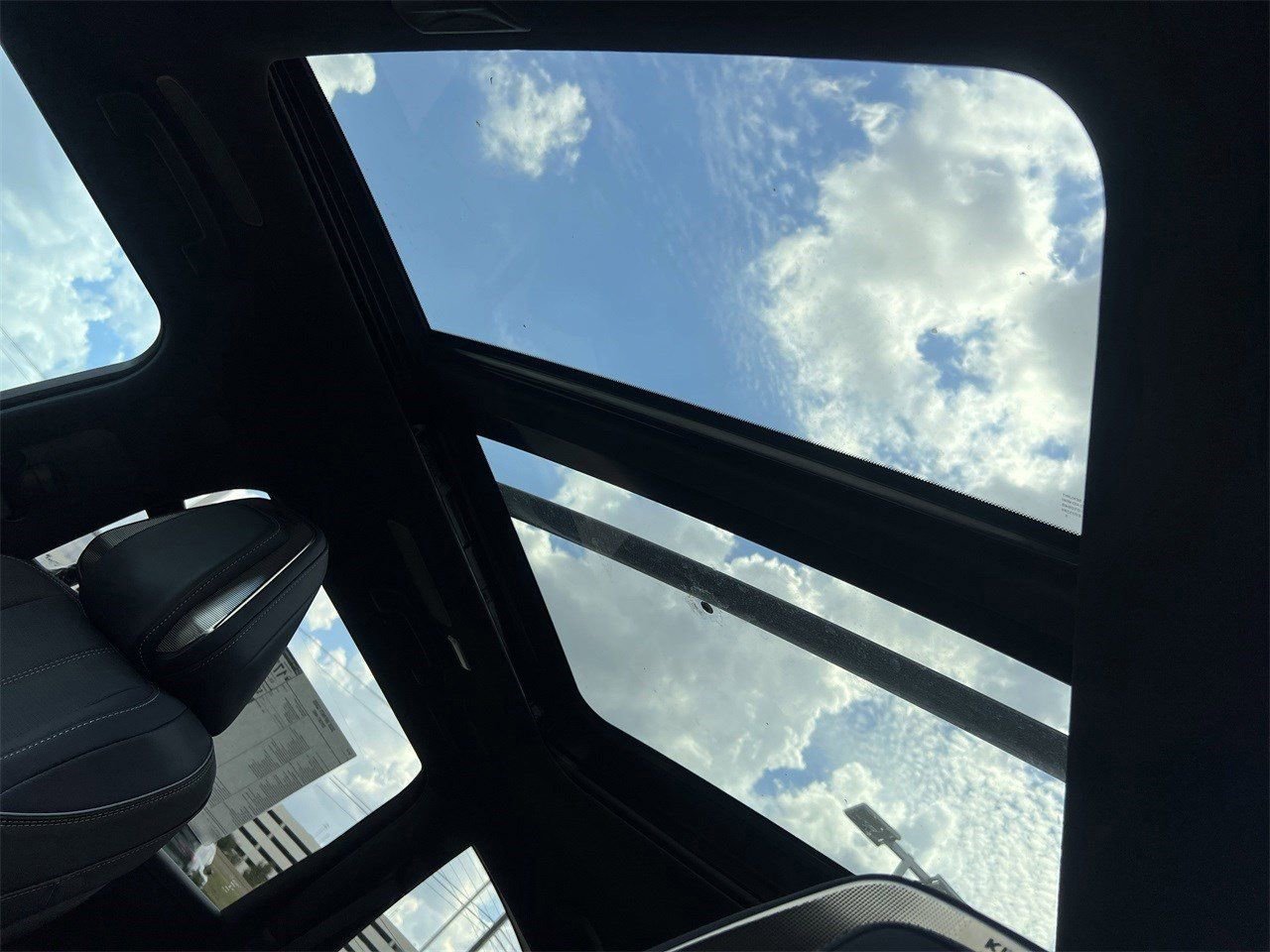 New 2026 INFINITI QX80 4WD image 19