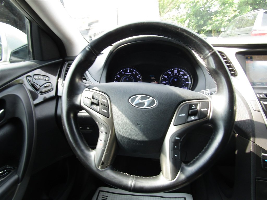 Used 2014 Hyundai Azera Limited FWD image 18