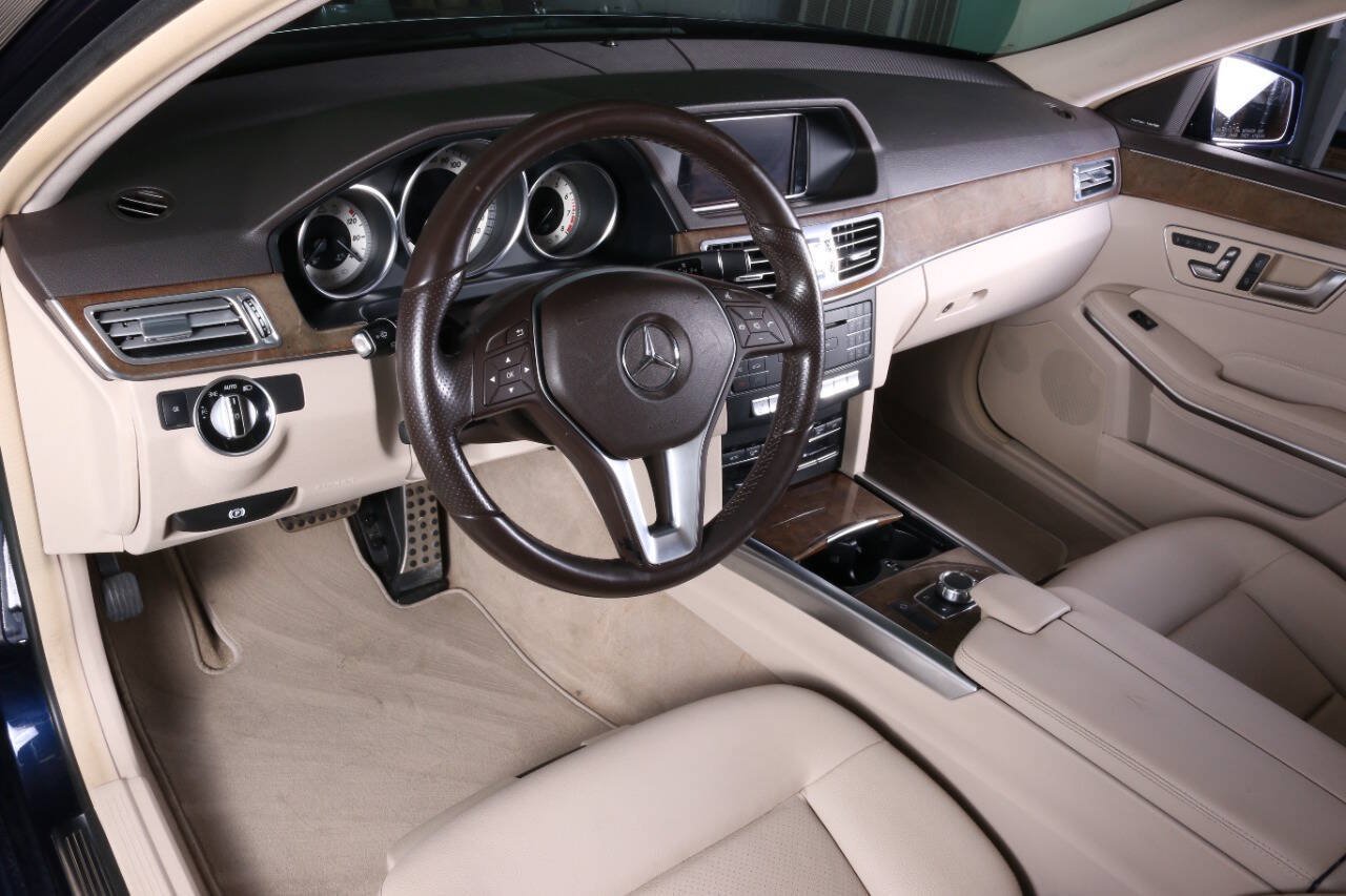 Used 2016 Mercedes-Benz E 350 Sedan image 36
