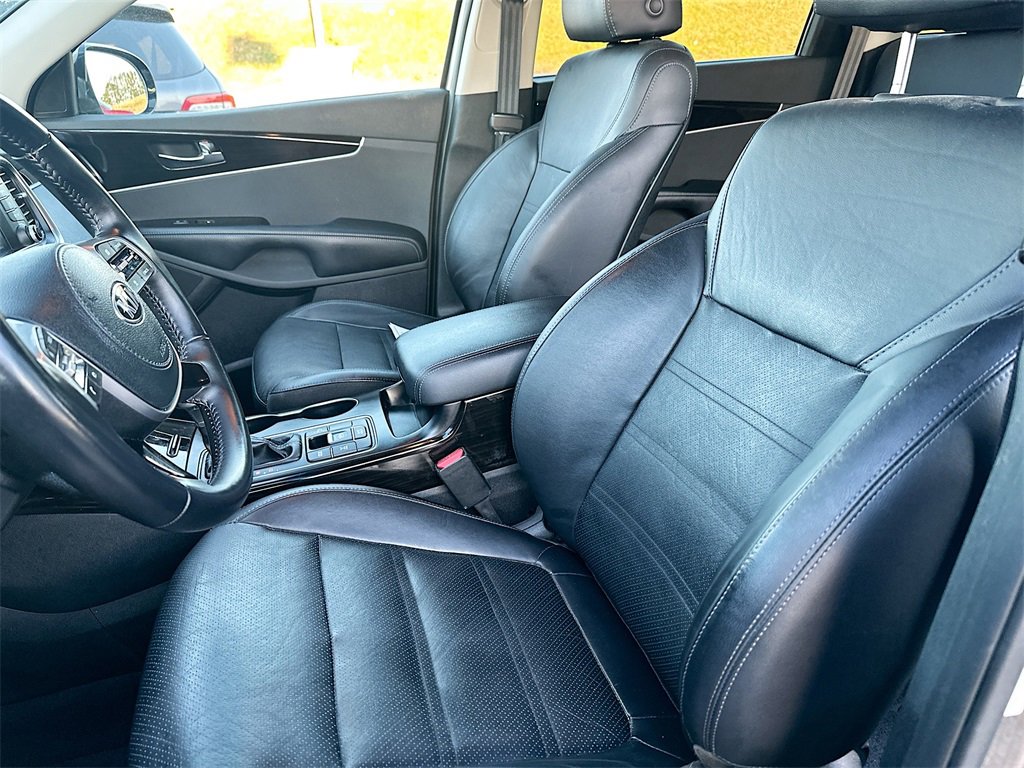 Used 2019 Kia Sorento EX image 8
