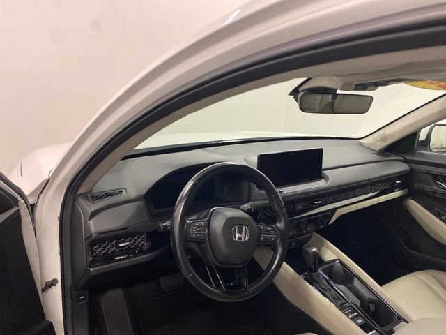 Used 2024 Honda Accord EX-L image 7