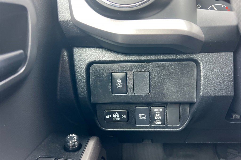 Certified 2023 Toyota Tacoma 4x4 Double Cab image 31