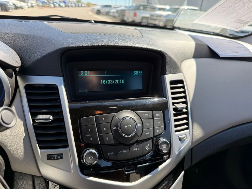 Used 2016 Chevrolet Cruze LS image 20